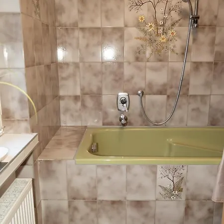 Hirschen * Lottstetten